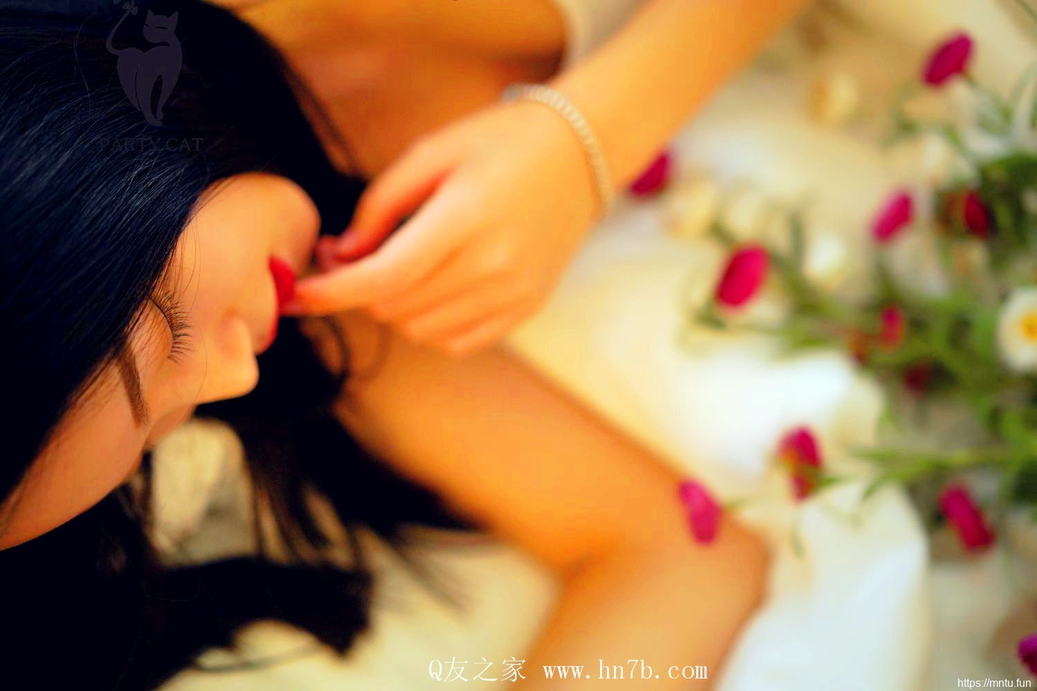 清纯甜美少女紫琪无遮挡人体艺术图片摄影