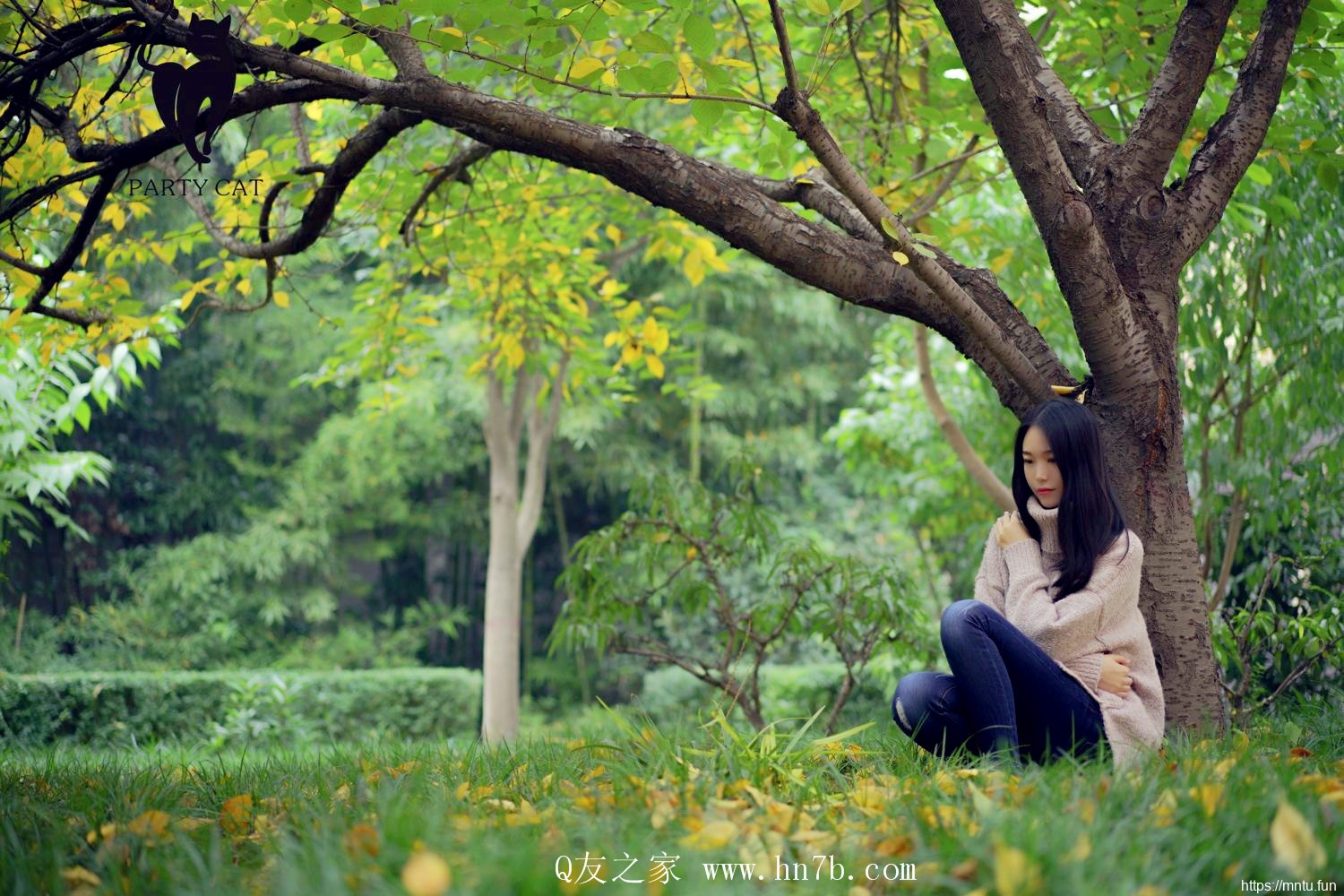 清纯甜美少女紫琪无遮挡人体艺术图片摄影