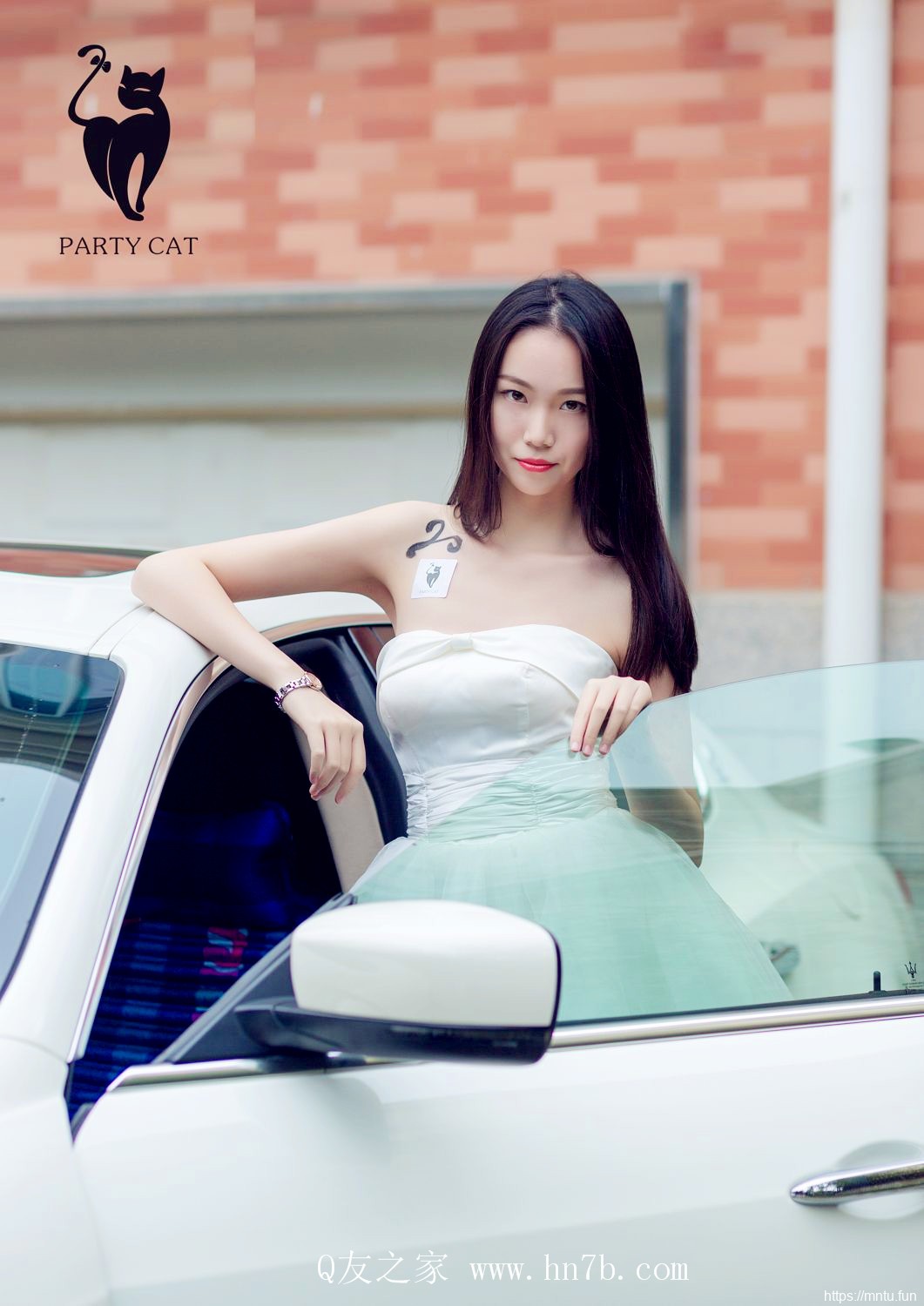 清纯甜美少女紫琪无遮挡人体艺术图片摄影