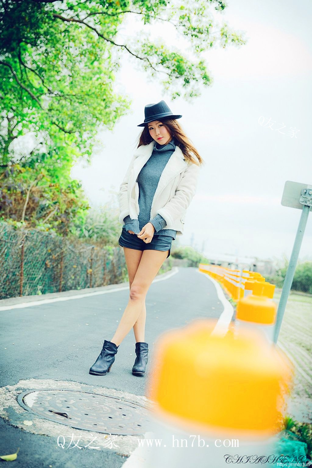 Winnie小雪号称综合色区亚洲熟妇美女图片