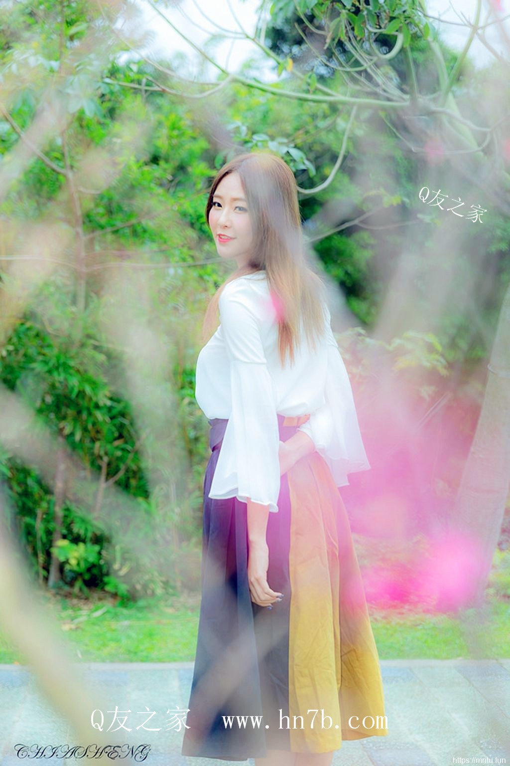 Winnie小雪号称综合色区亚洲熟妇美女图片