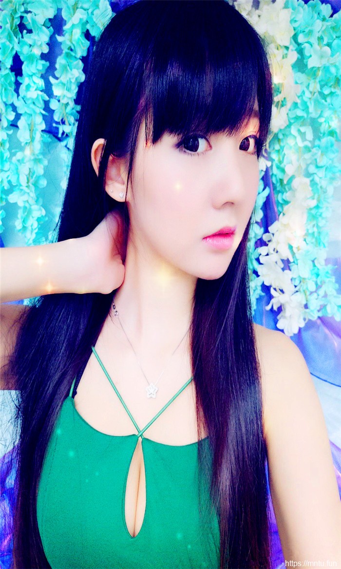 清纯小美女自拍图215期  怀念我们的青春啊