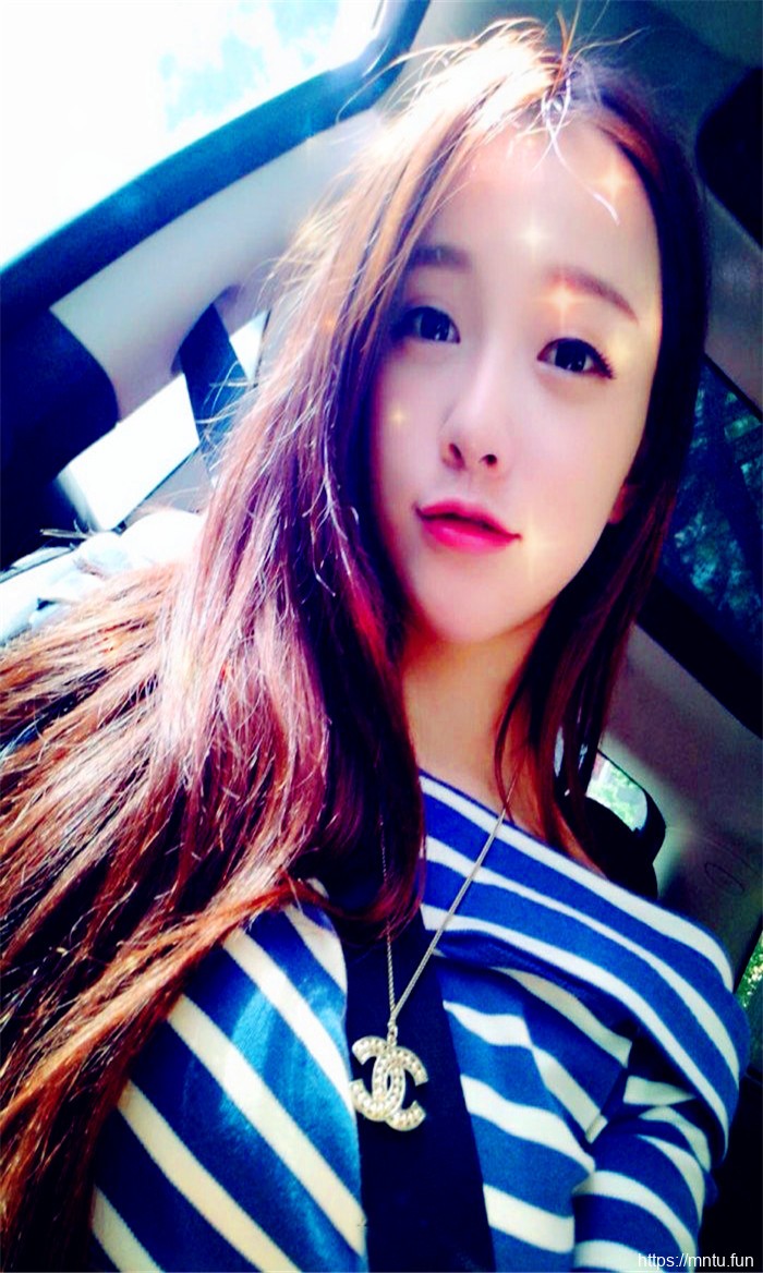 清纯小美女自拍图215期  怀念我们的青春啊