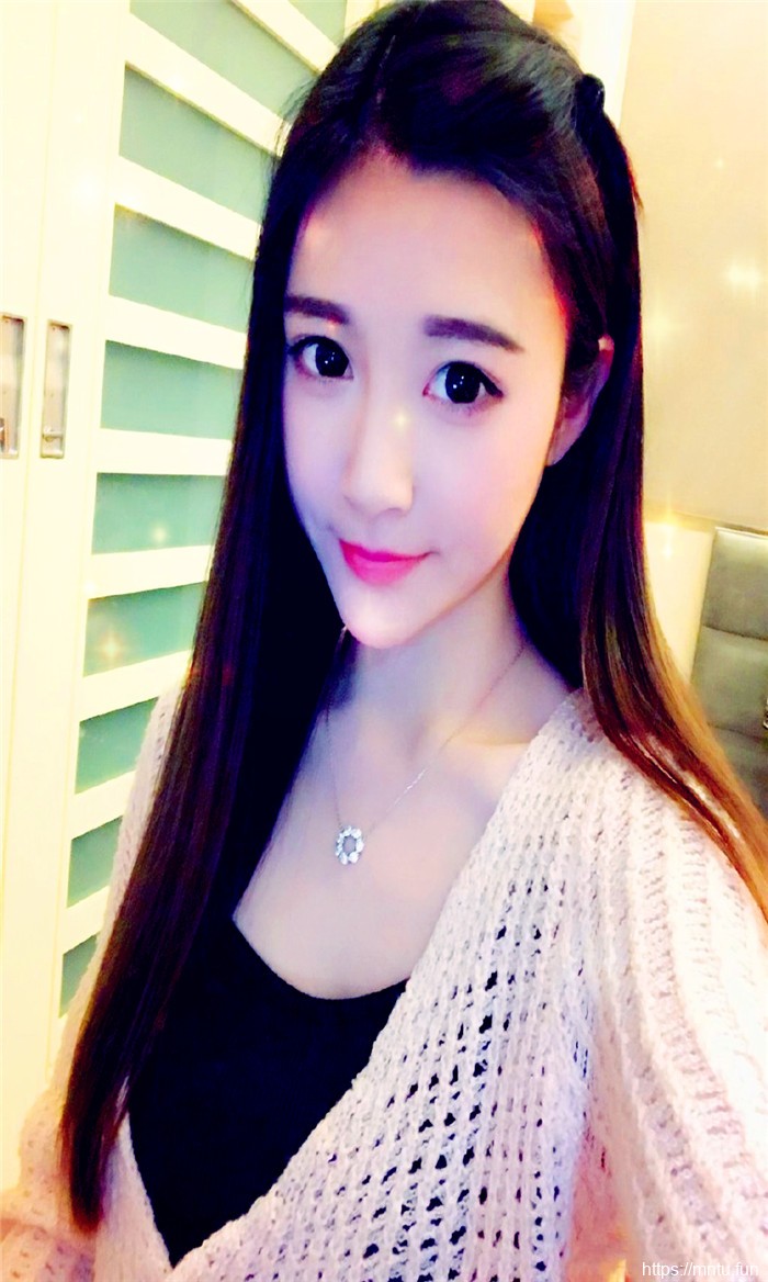 清纯小美女自拍图215期  怀念我们的青春啊