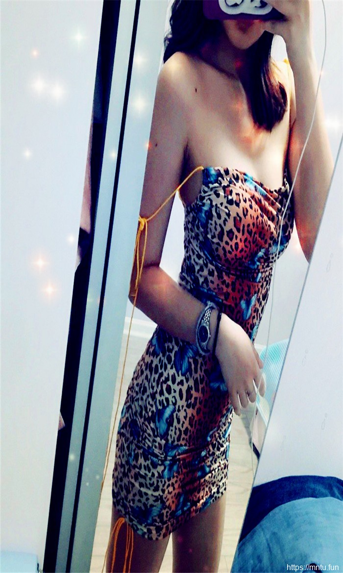 清纯小美女自拍图215期  怀念我们的青春啊