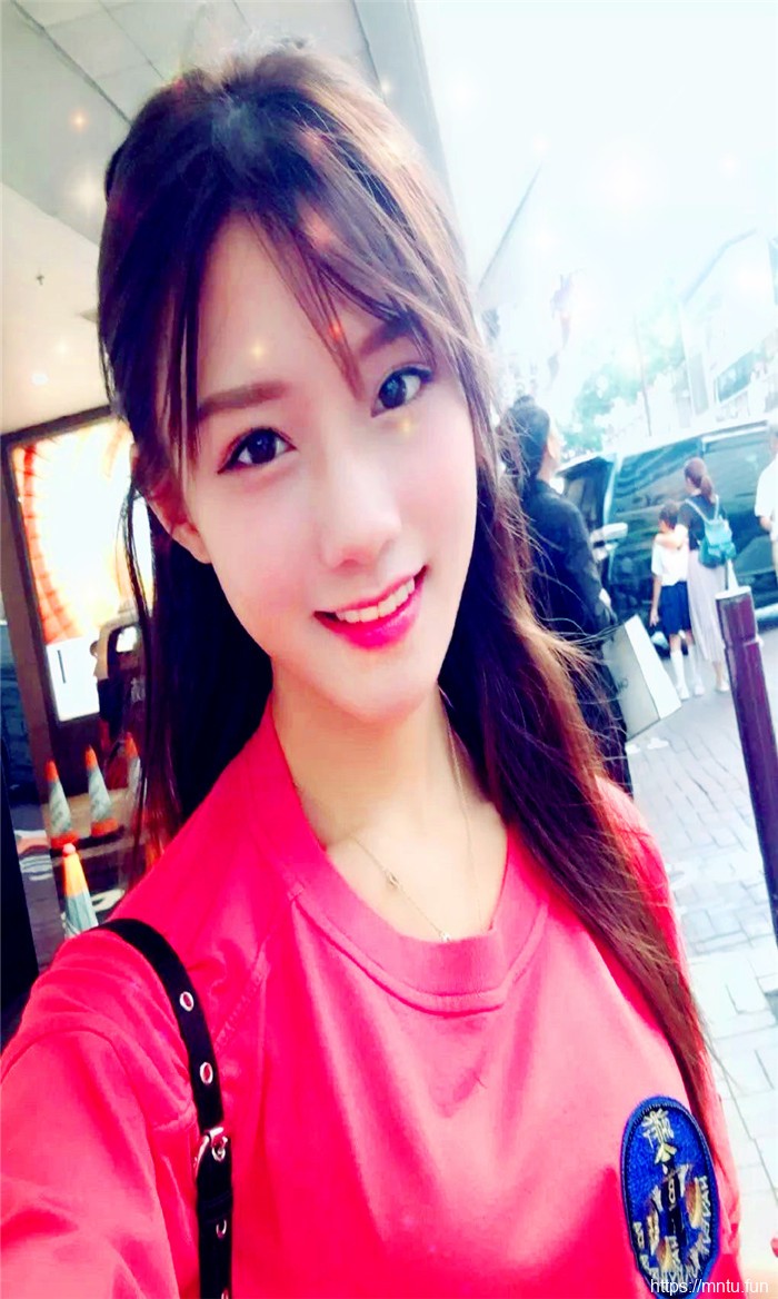 清纯小美女自拍图215期  怀念我们的青春啊