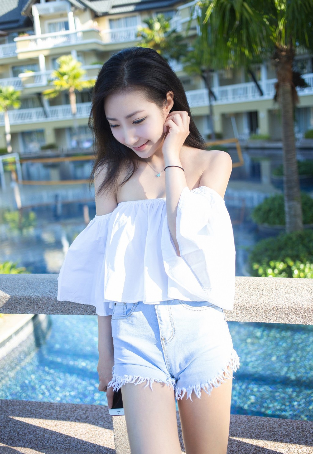 清纯妹子图自拍图集44期  留住我们青春的记忆