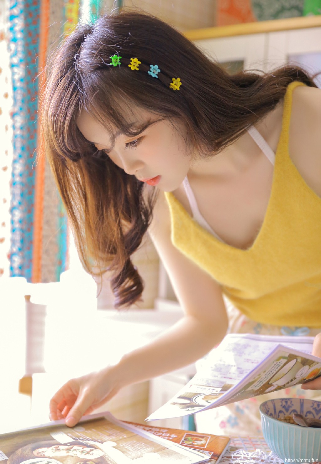 清纯妹子图自拍图集44期  留住我们青春的记忆