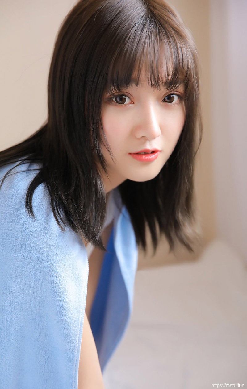 清纯妹子图自拍图集44期  留住我们青春的记忆