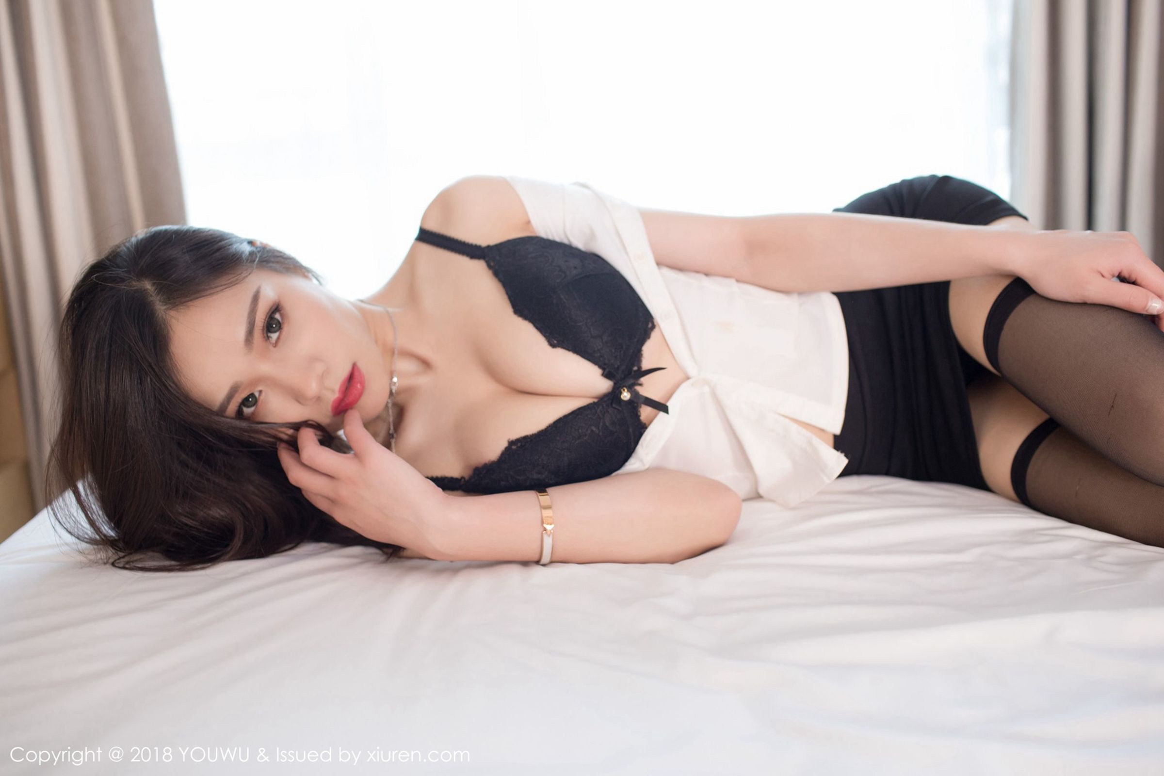 [YOUWU尤物馆] Vol.105 baby贝贝 &#8211; 性感秘书丝袜美图[45P]