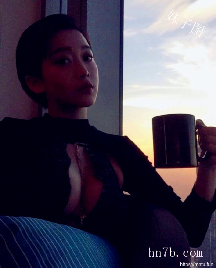 妹子图推荐：性感全裸人体大胆高清人体艺术写真套图