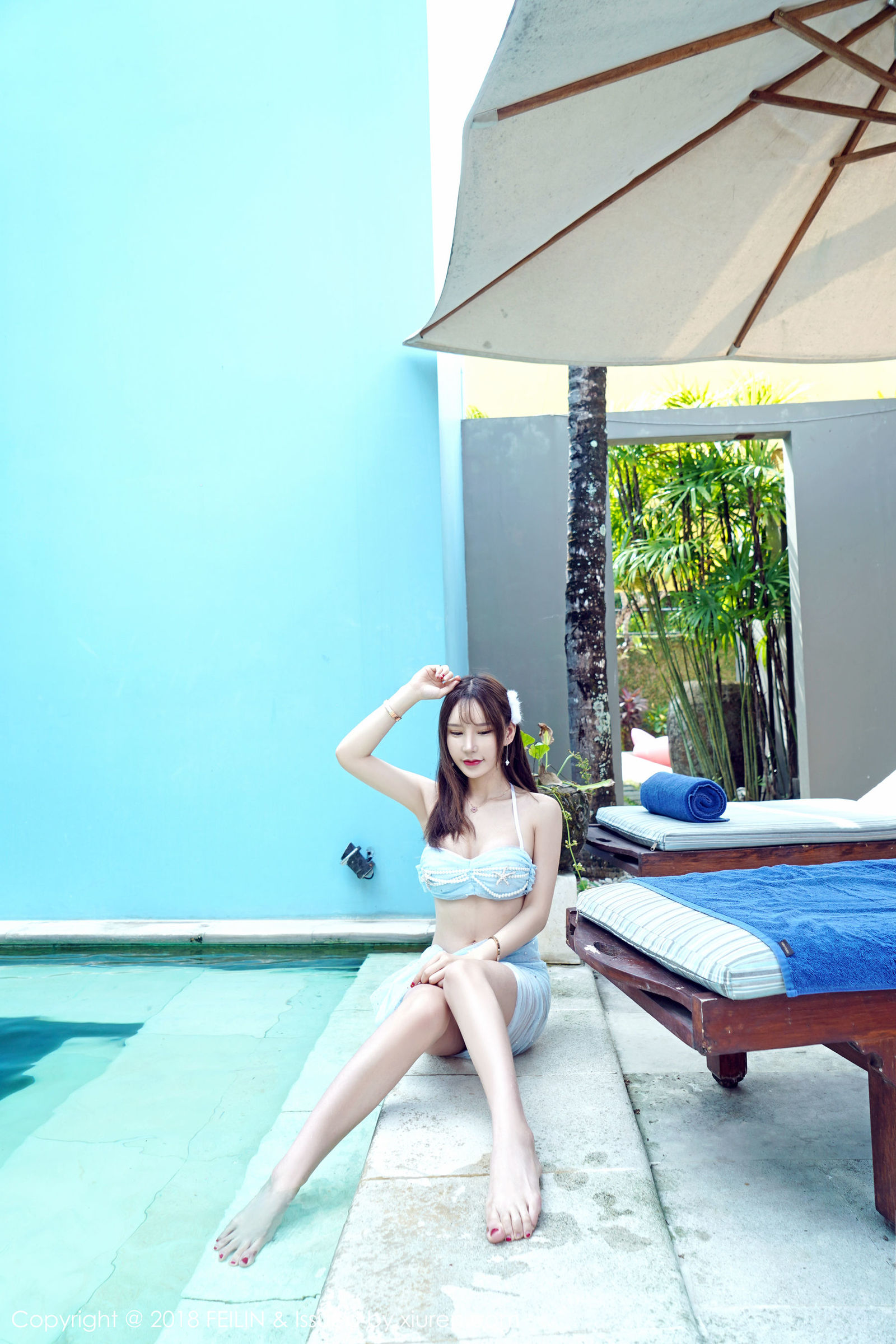[FEILIN嗲囡囡] VOL.163 女神@周于希丝菲律宾旅拍第三套丝袜美图[41P]