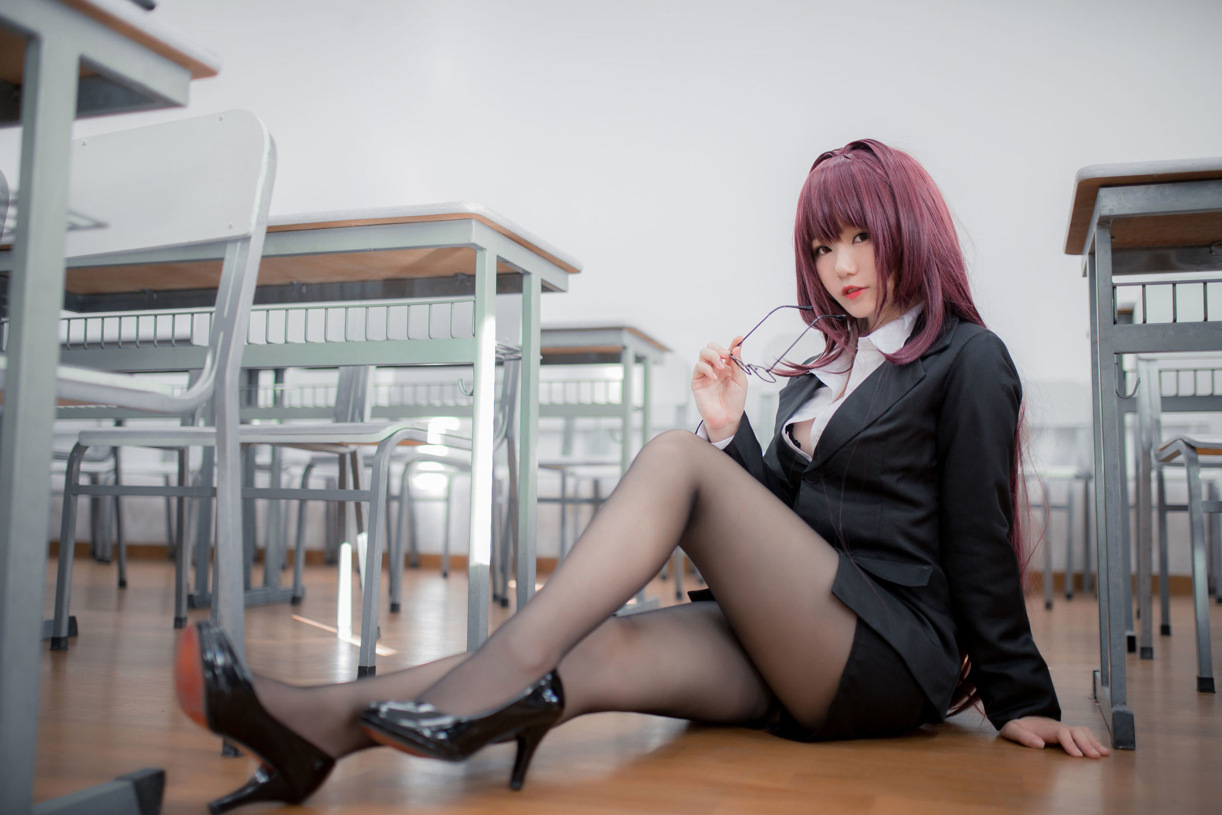 [网红COSER] Yoko宅夏 &#8211; 斯卡哈教师Cos  [33P]