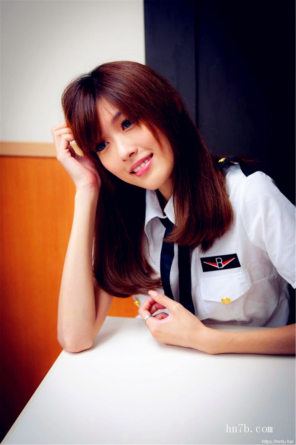 细腿大胸美鲍少妇陈雅漫情趣VIP激情图片