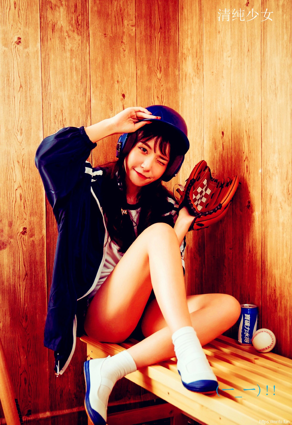 清纯软妹大胸妹子个性摄影图片