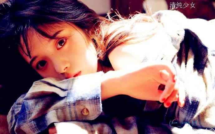 清纯软妹大胸妹子个性摄影图片