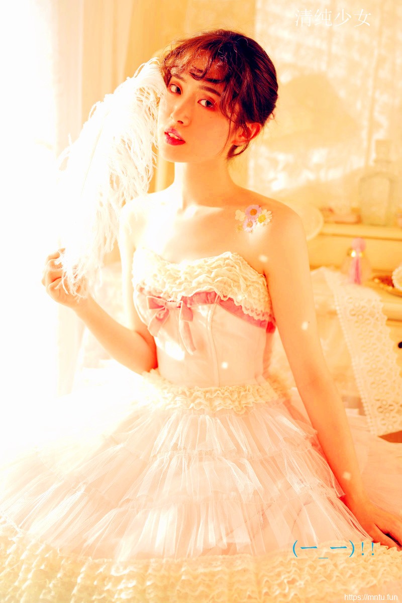 小女生绳艺人体艺术写真图