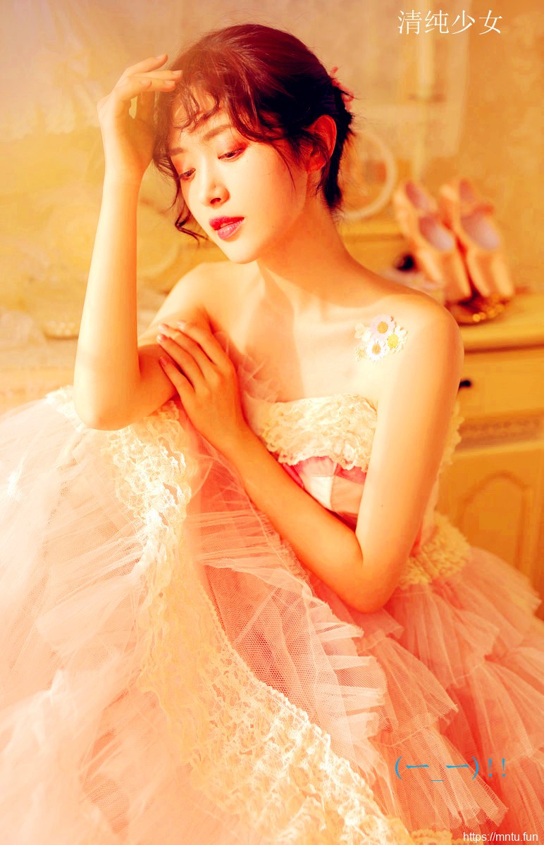 小女生绳艺人体艺术写真图