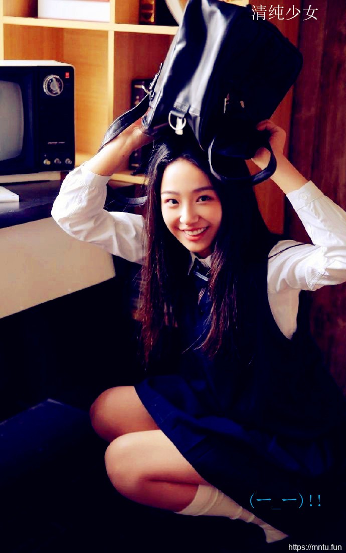 小女生绳艺人体艺术写真图