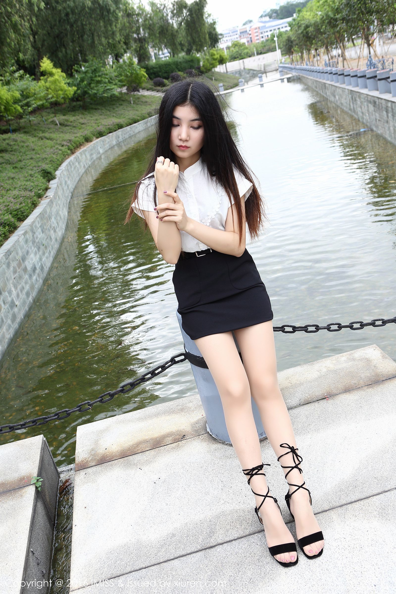 [IMiss爱蜜社] Vol.095 模特@Winki丝姬丝袜美腿系列[49P]