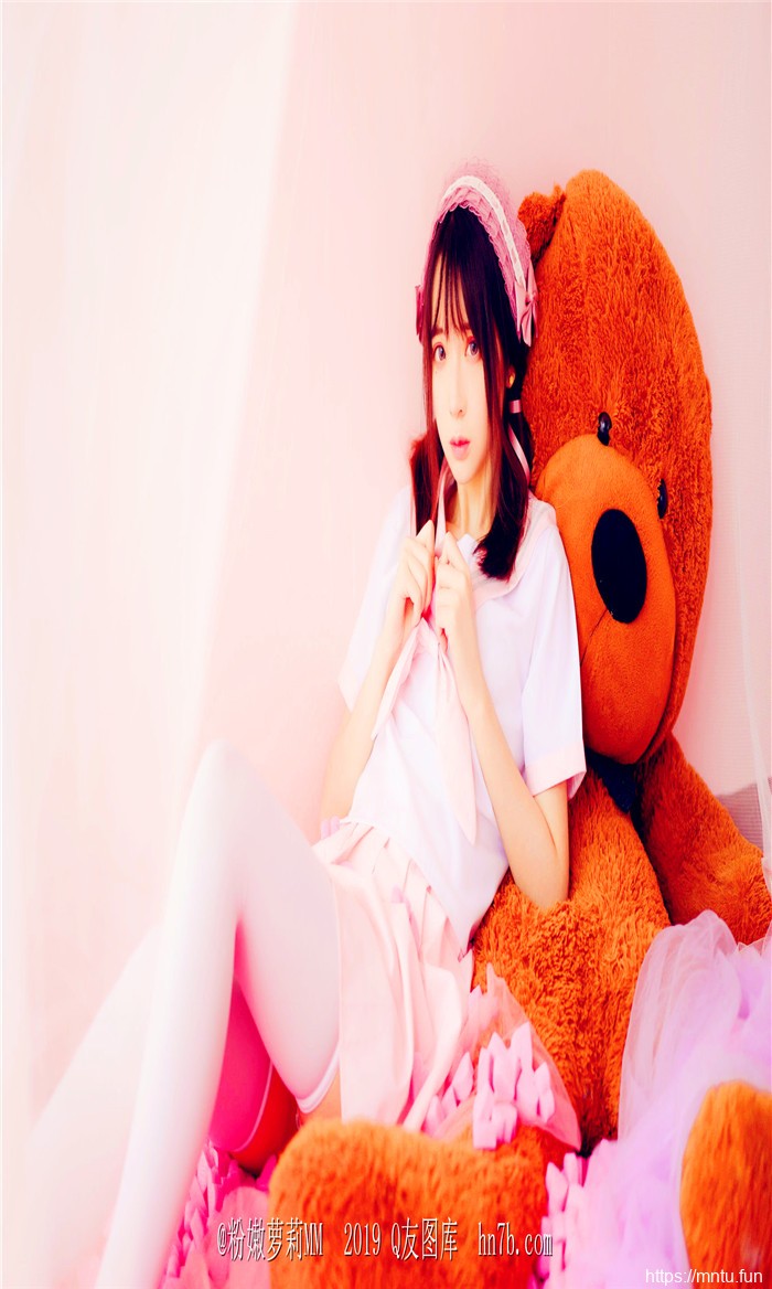 清纯美女成熟自拍照摄影粉红色的回忆