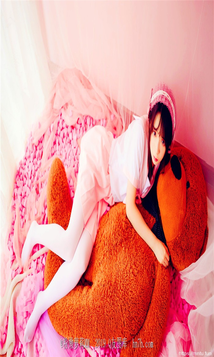 清纯美女成熟自拍照摄影粉红色的回忆