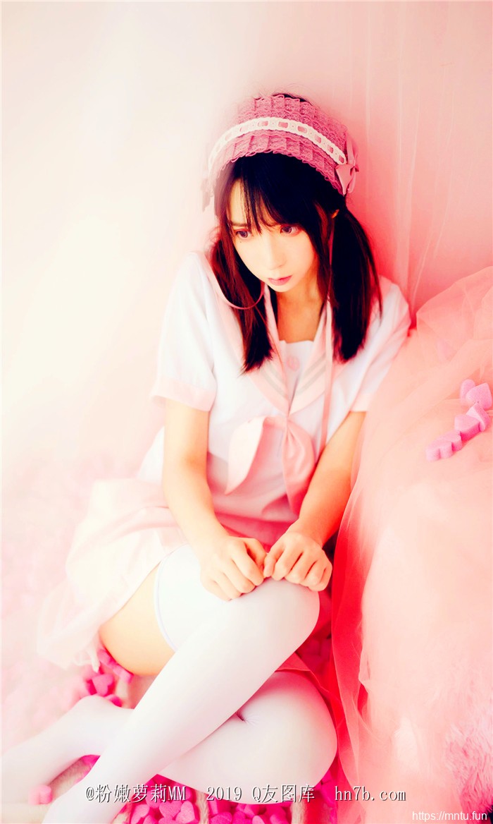 清纯美女成熟自拍照摄影粉红色的回忆