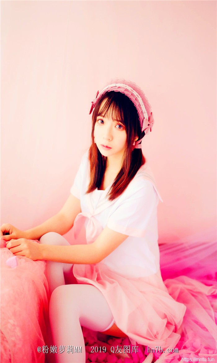 清纯美女成熟自拍照摄影粉红色的回忆