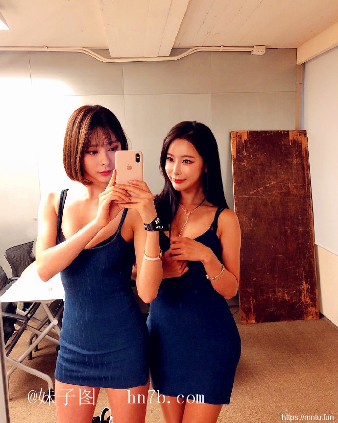 青春美女妹子图223期：留着我们的青春岁月