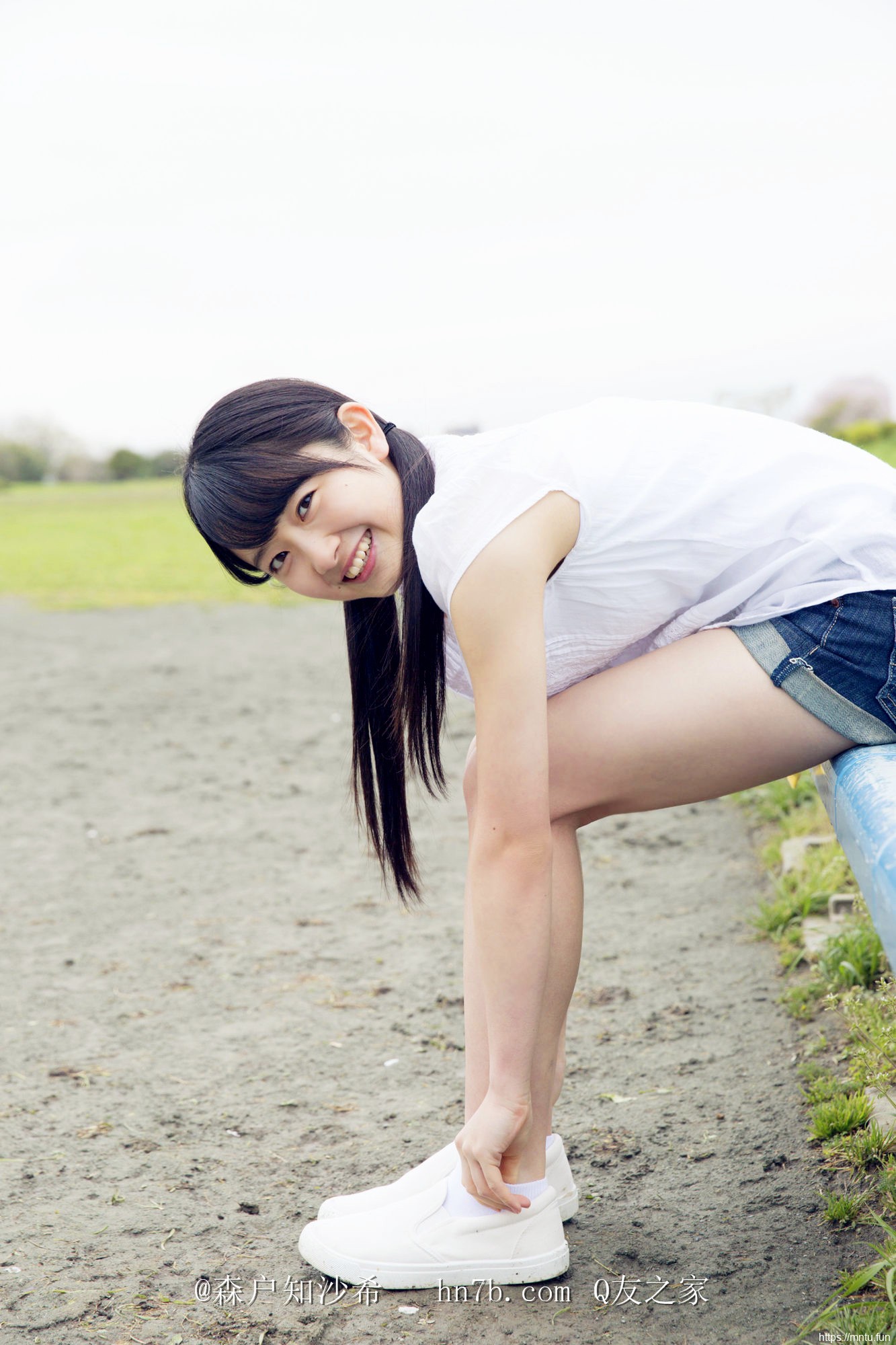 亚洲美女写真森户知沙希熟妇大尺度人体艺术