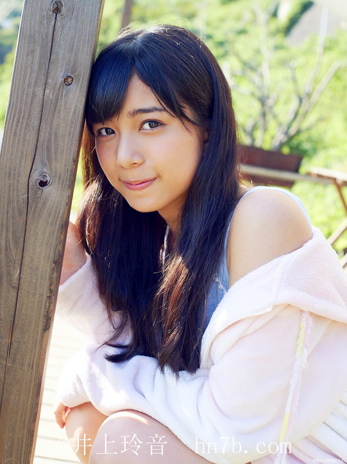 清纯日本小妹井上玲音野外大秀写真摄影