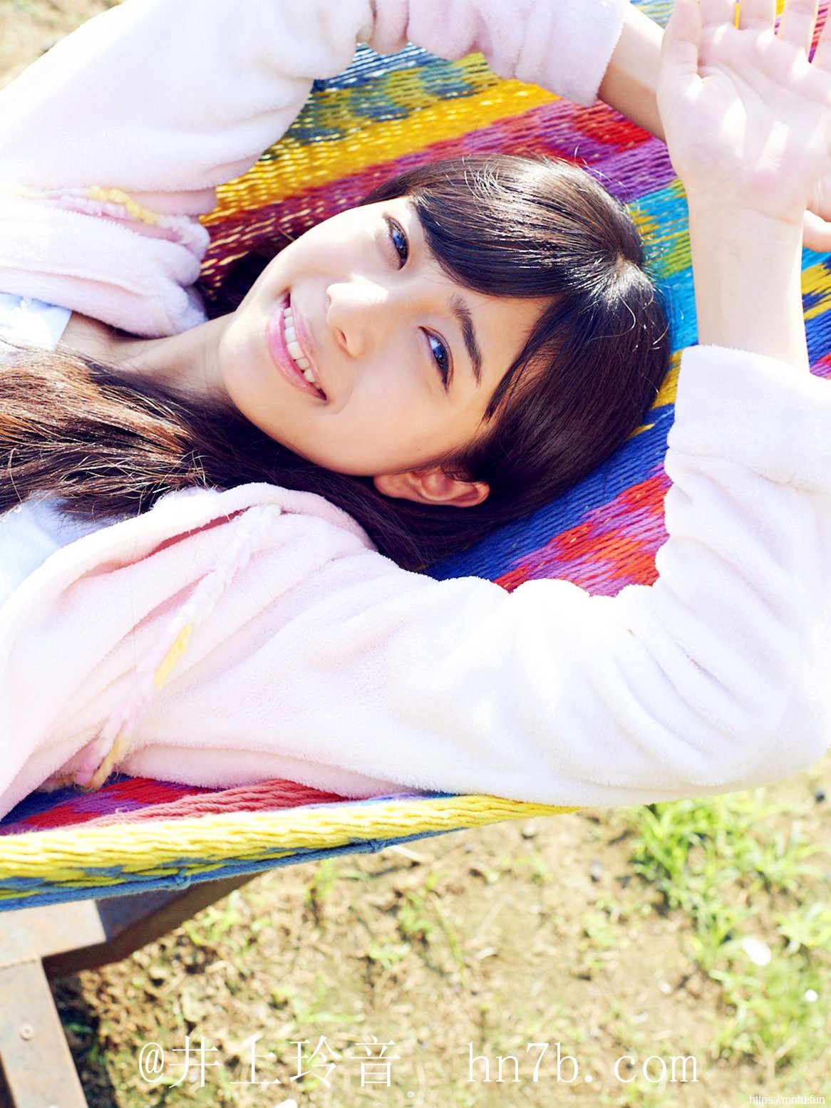 清纯日本小妹井上玲音野外大秀写真摄影