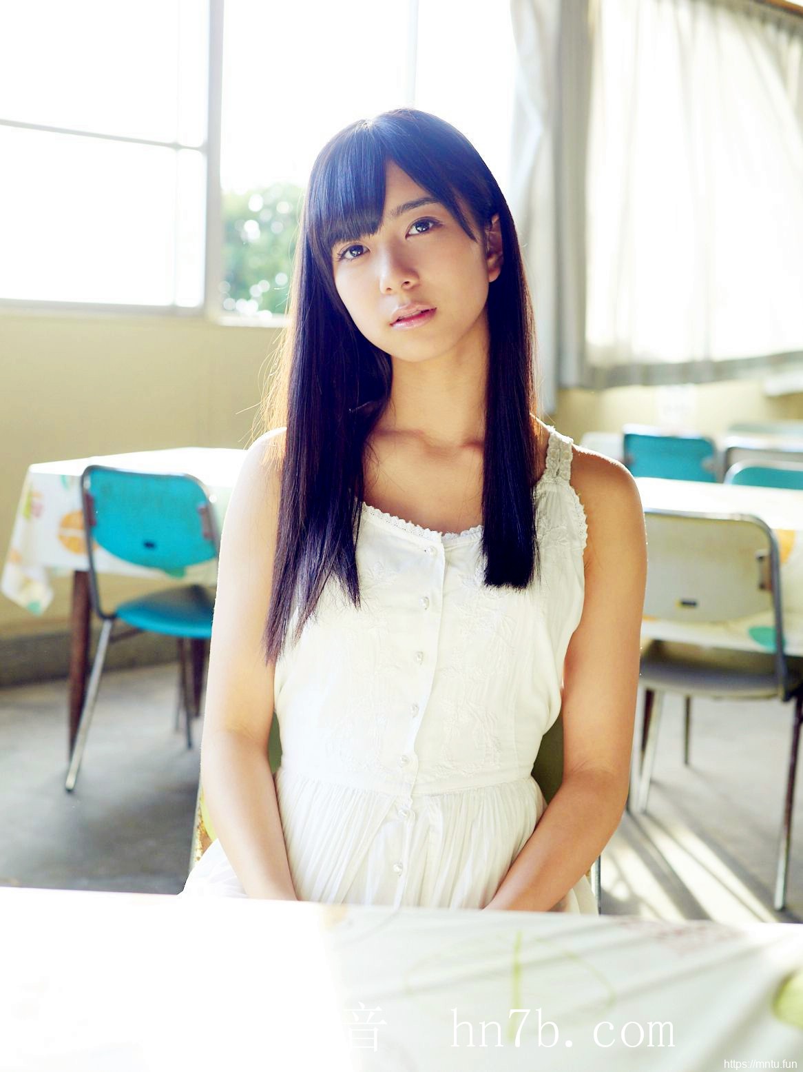 清纯日本小妹井上玲音野外大秀写真摄影