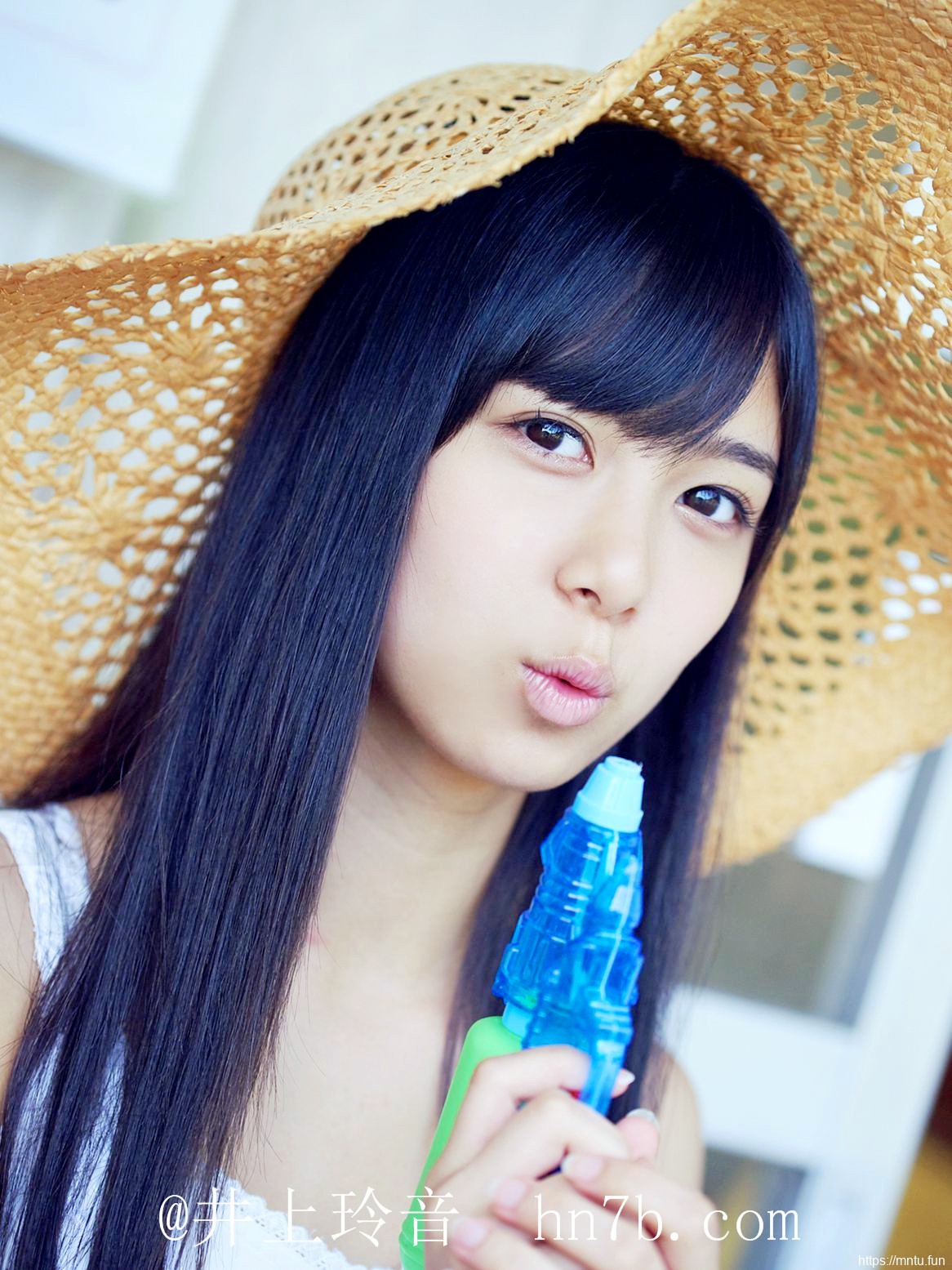 清纯日本小妹井上玲音野外大秀写真摄影