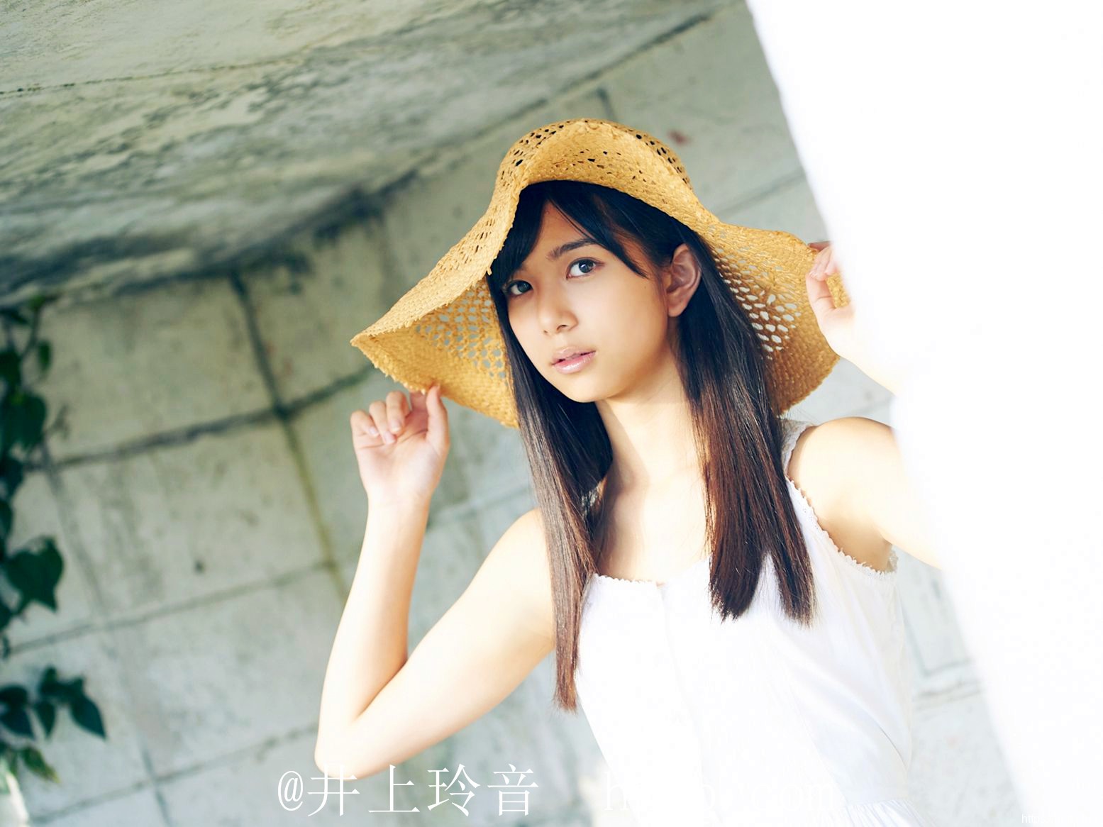 清纯日本小妹井上玲音野外大秀写真摄影