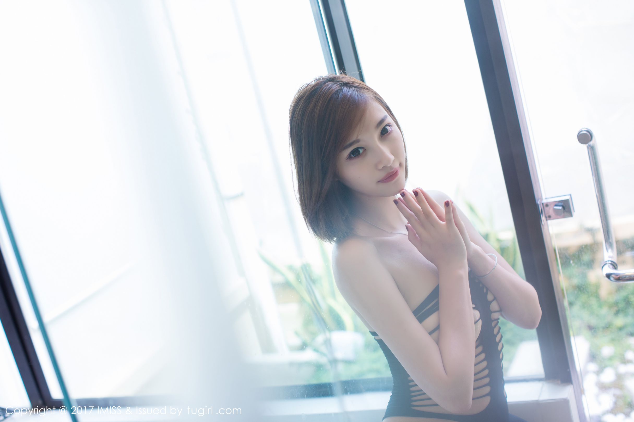 [IMiss爱蜜社] Vol.161 杨晨晨sugar &#8211; 黑丝美腿+蕾丝内衣诱惑~ 图片[51P]