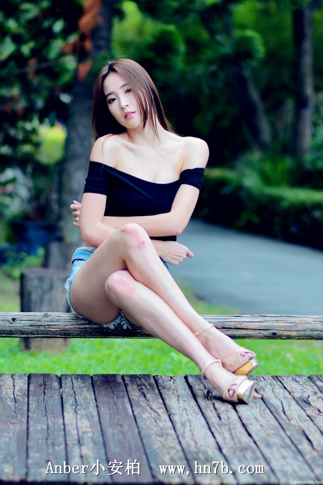 极品台湾美女Anber小安柏图片摄影