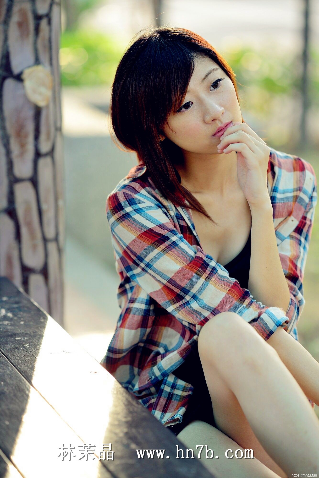 台湾美女图片林茉晶人体艺术摄影