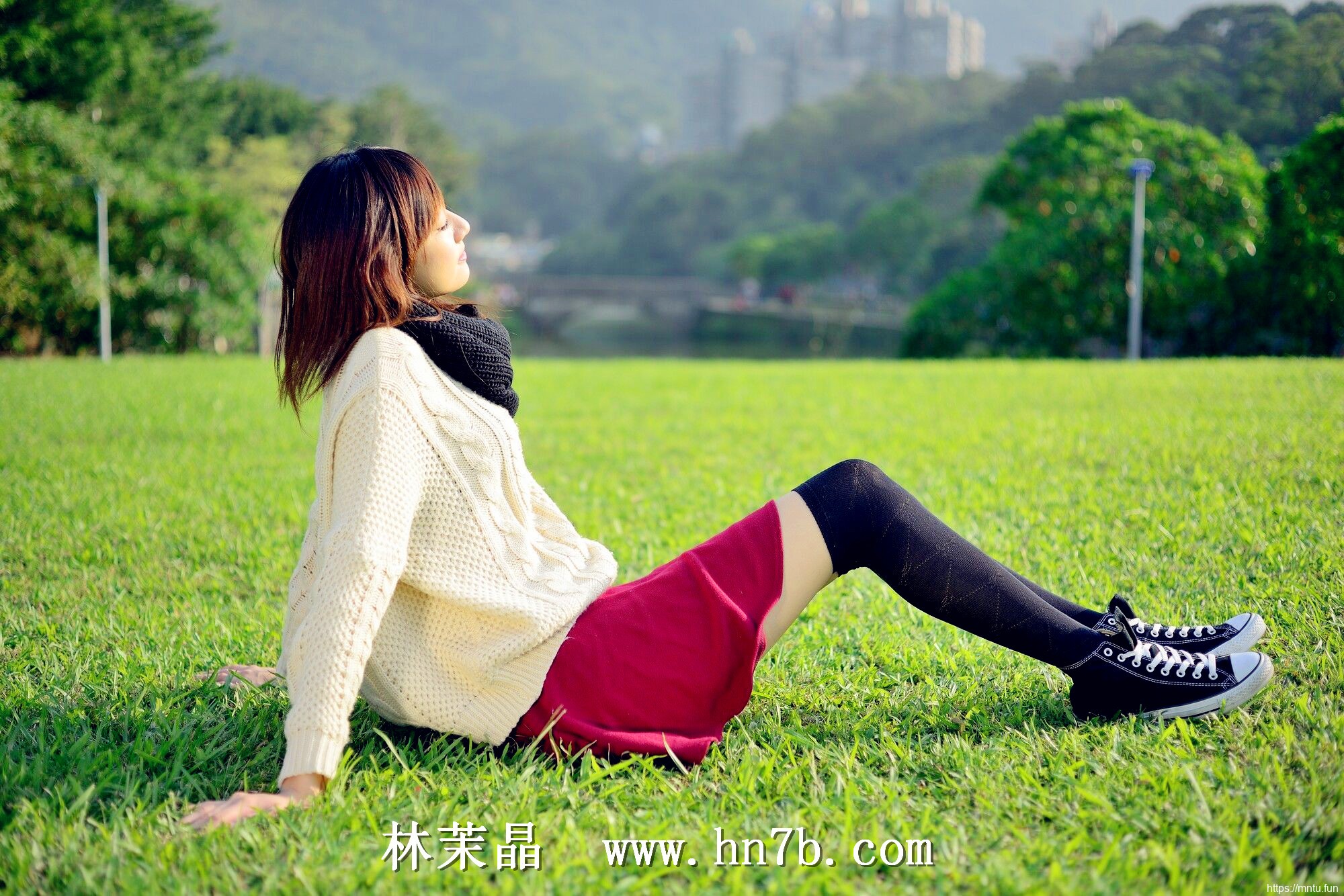 台湾美女图片林茉晶人体艺术摄影