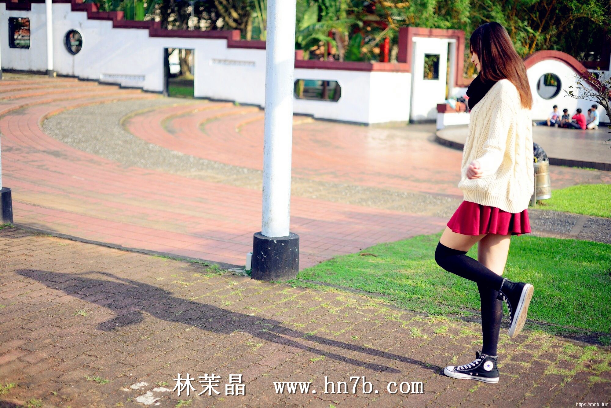 台湾美女图片林茉晶人体艺术摄影