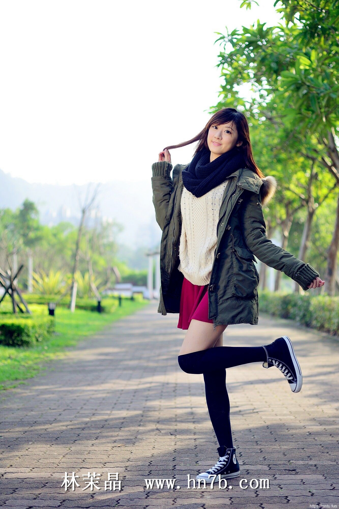 台湾美女图片林茉晶人体艺术摄影