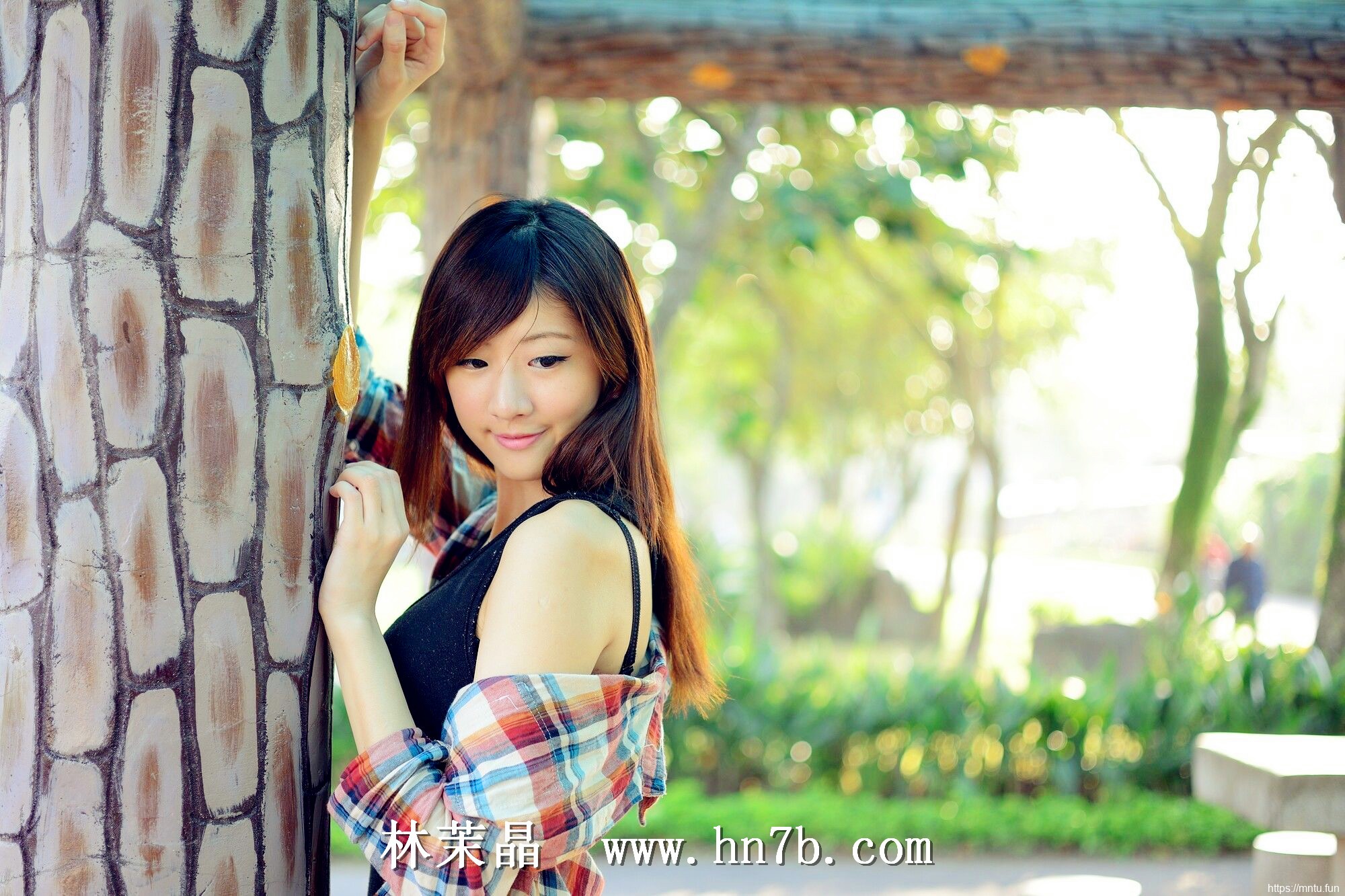 台湾美女图片林茉晶人体艺术摄影