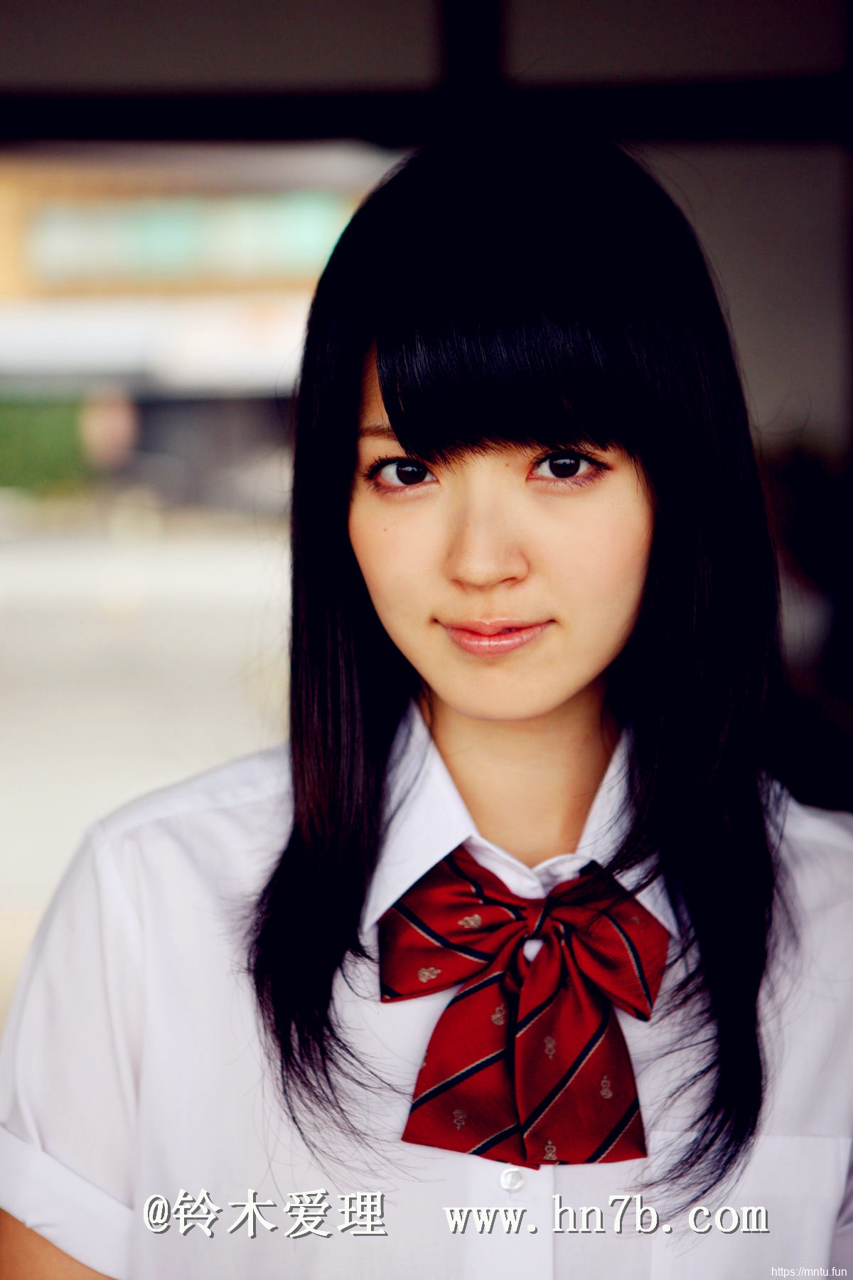 清新极品女神气质养眼美女铃木爱理户外摄影