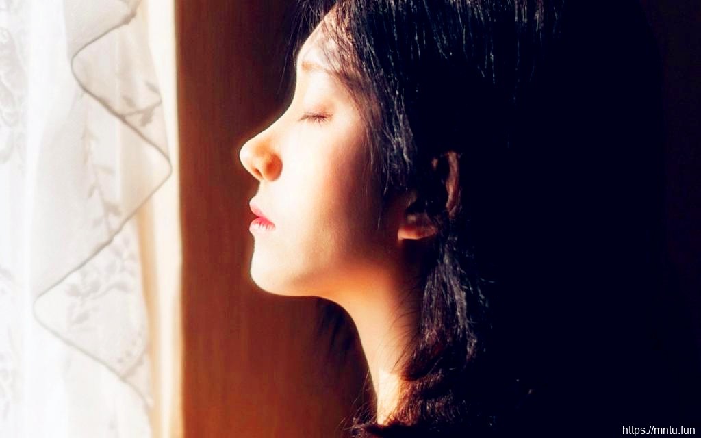 极品性感吊带美女写真2019艺术摄影