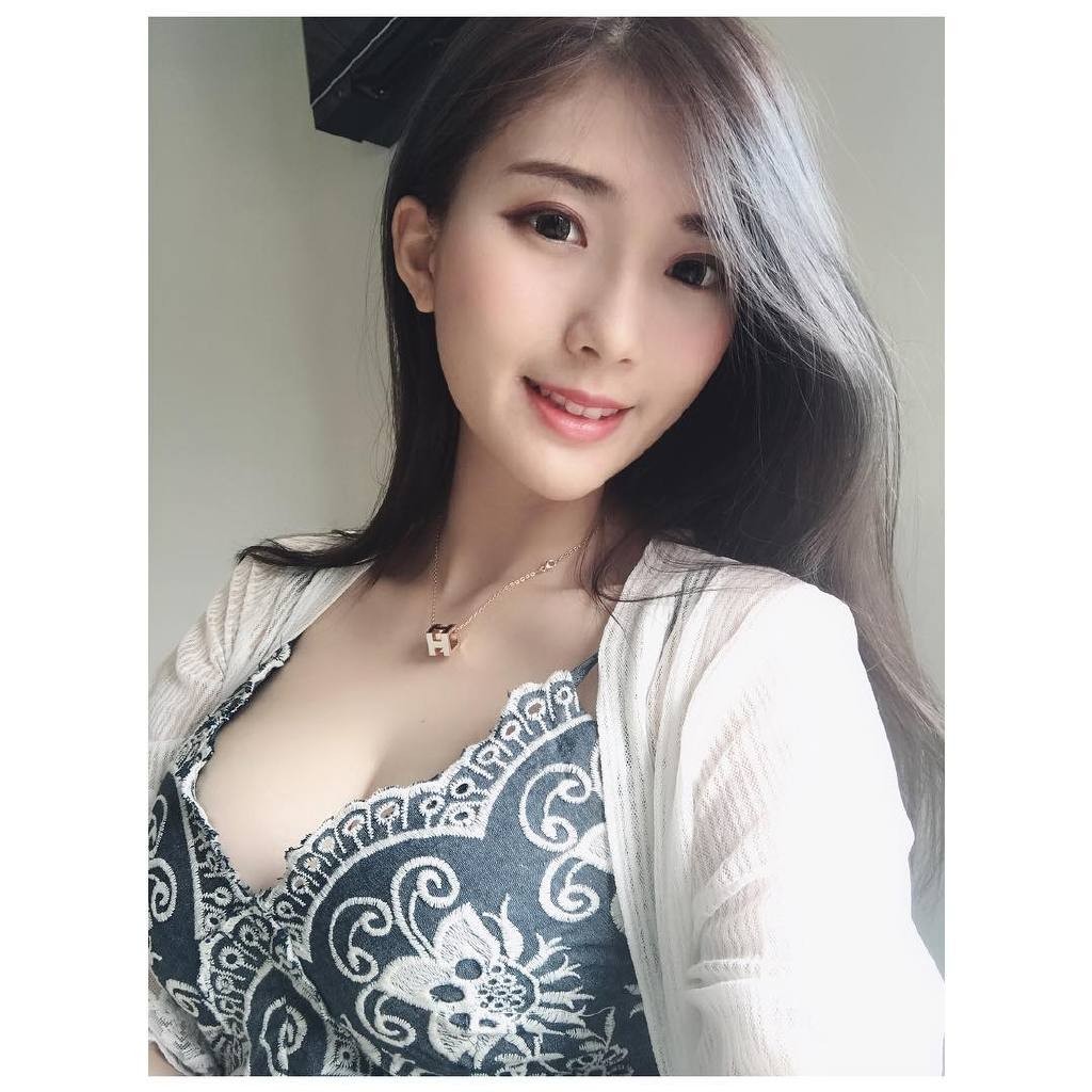 台湾清纯美女谢薇个性艺术写真摄影展