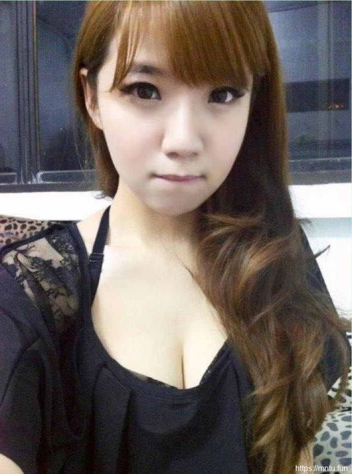 极品妹子图摄影艺术330期：放飞自己的心情