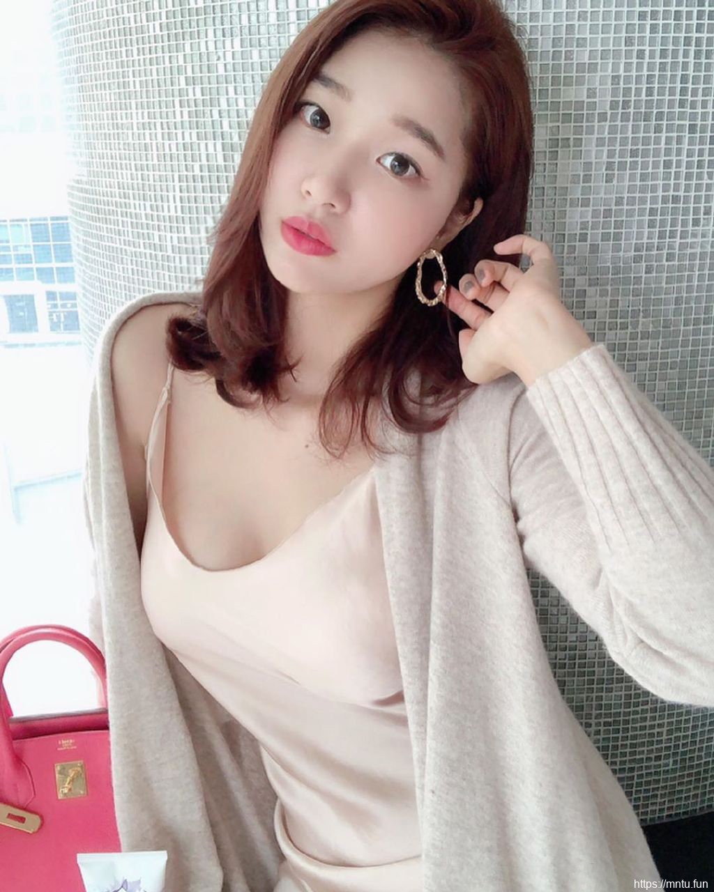 清纯靓丽的MM2019年12月17日摄影写真