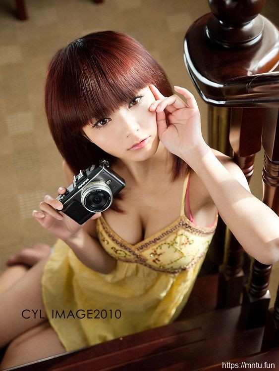 丽人MM动容面貌个性女神笑容如此甜美