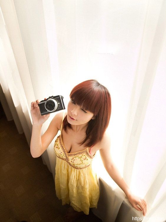 丽人MM动容面貌个性女神笑容如此甜美