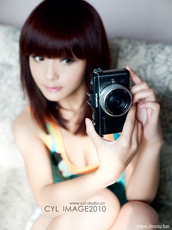 丽人MM动容面貌个性女神笑容如此甜美